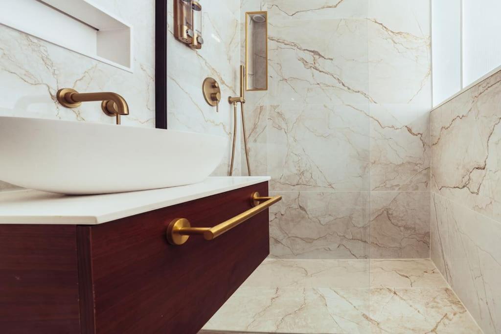 Luxueux Appartement Proche Disneyland Bussy-Saint-Georges Esterno foto